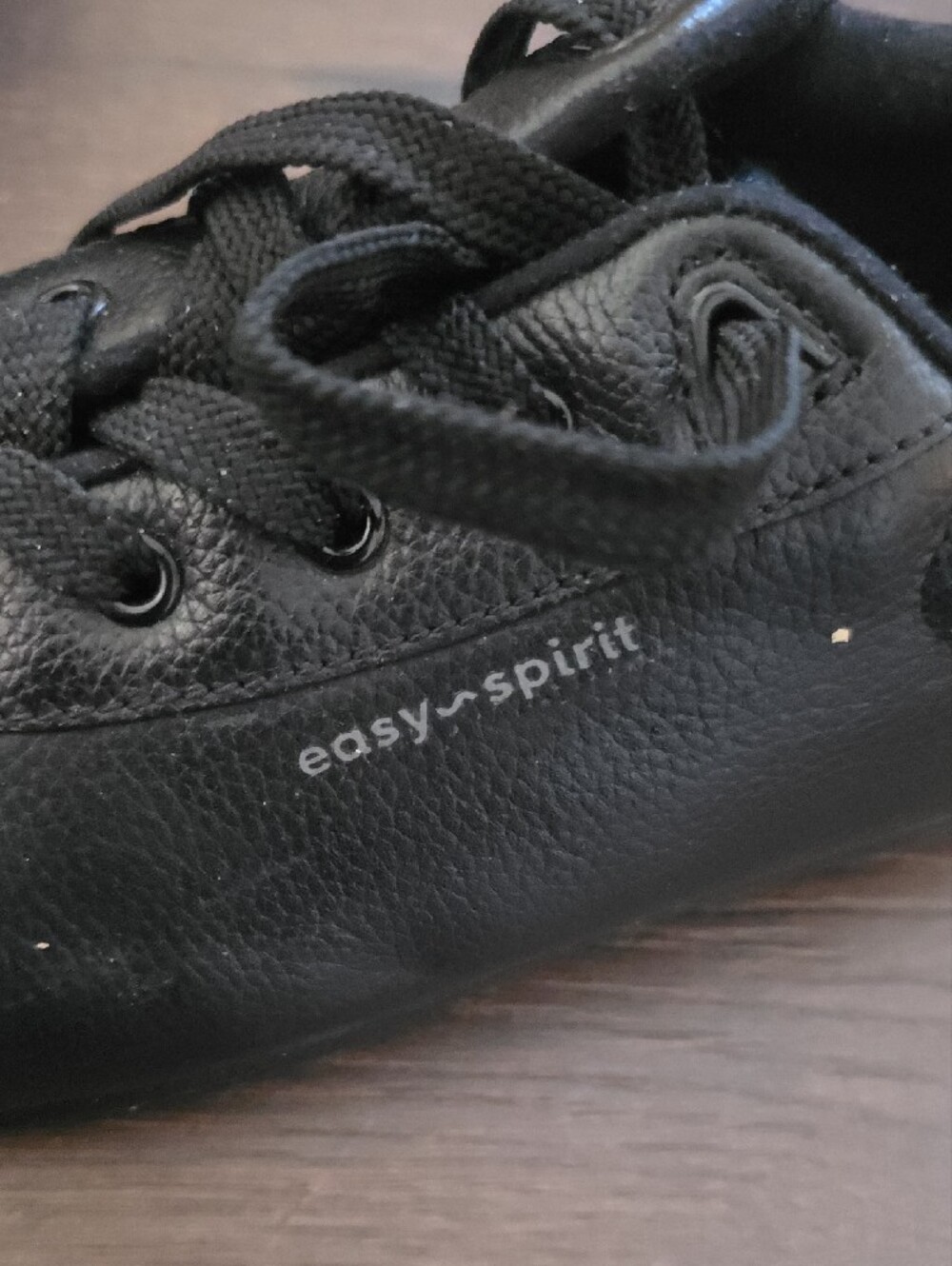 Easy Spirit Womens Black Leather Lace-Up Sneakers - Picture 3 of 6
